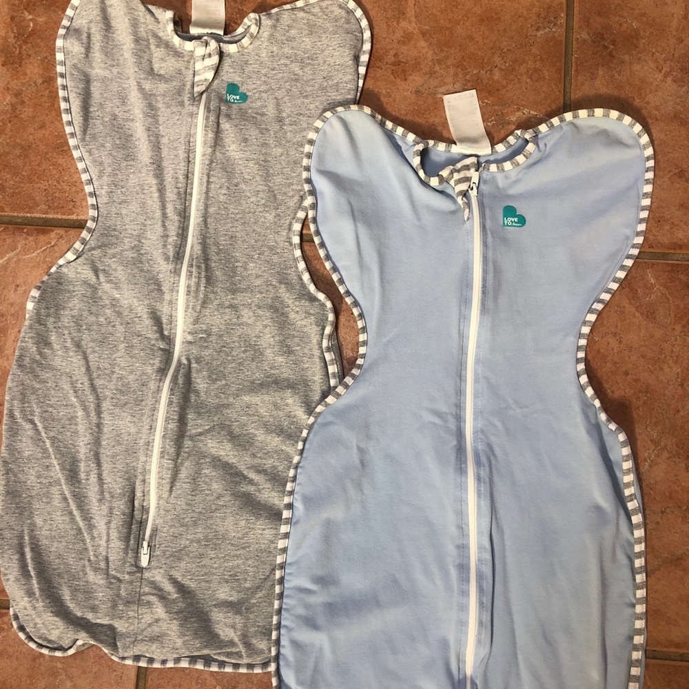 Love to Dream arms up swaddle